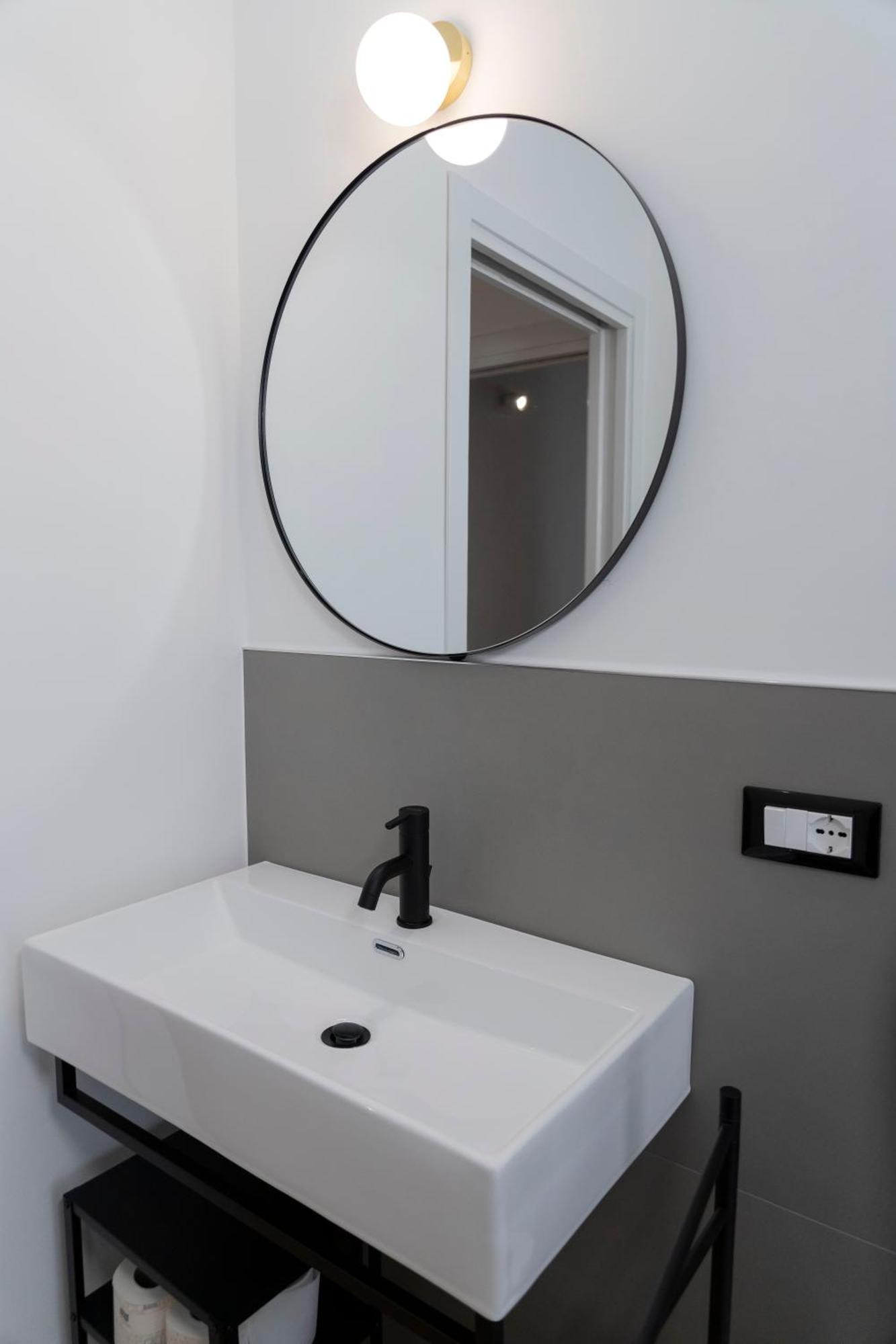 Apartamento "42Metriquadri" A Bari Exterior foto